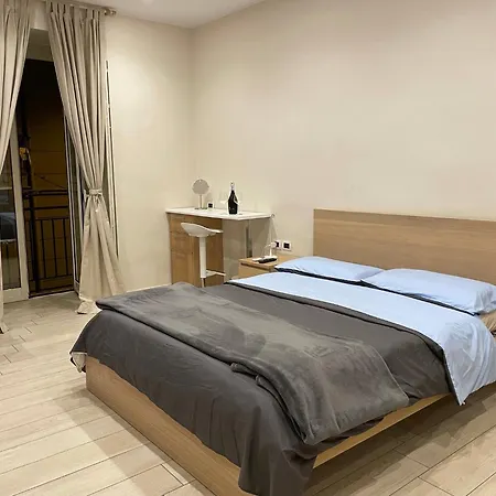 Perlablu In Centro 3* Неаполь