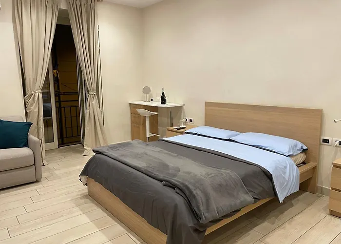 Perlablu In Centro 3* 那不勒斯